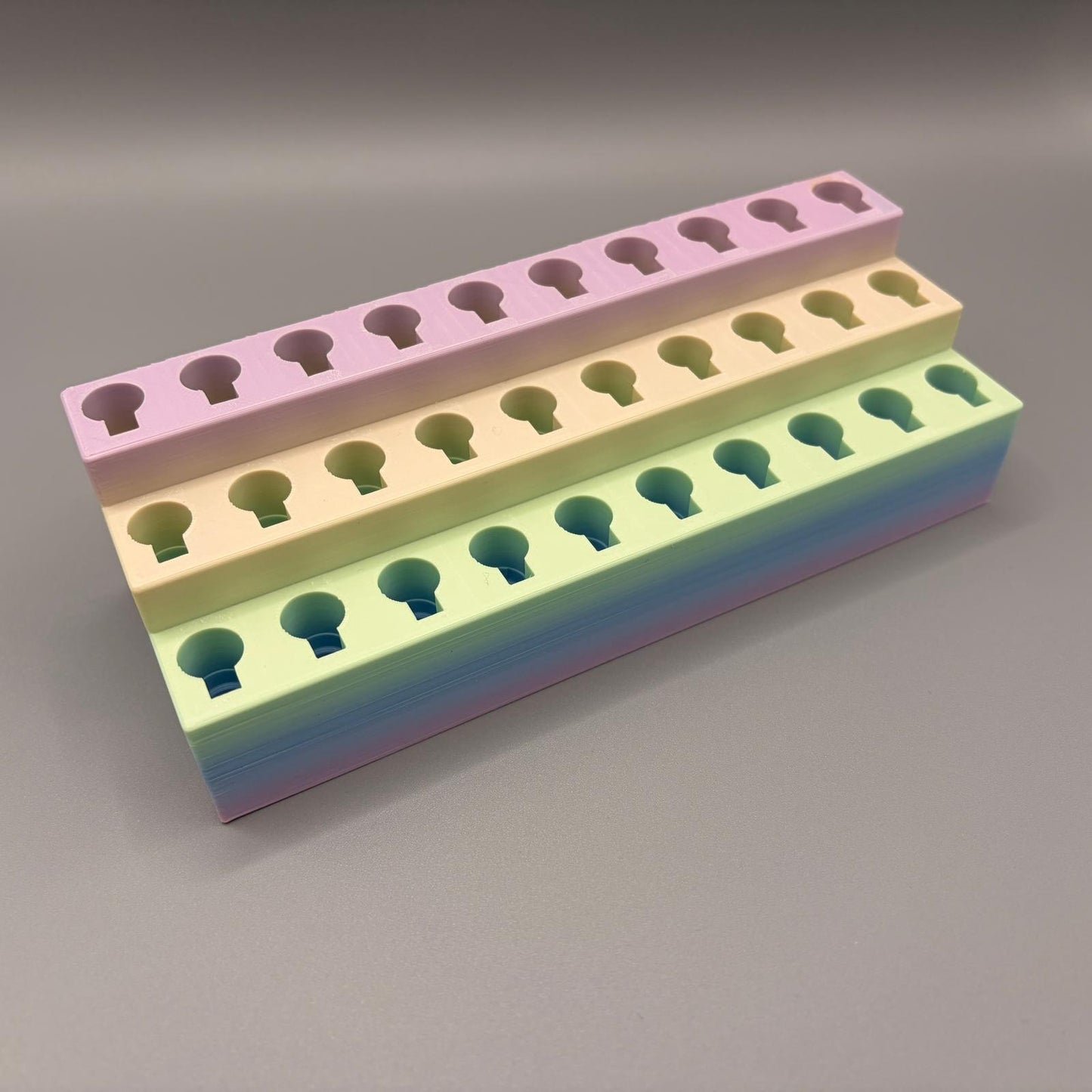 Sonderfarbe | platzsparender Stiftehalter kompatibel mit Legami Lovely Friends und radierbare Legami | verschiedene Größen | Frosting Cake